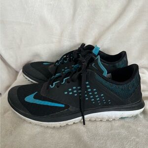 Nike Fitsole athletic shoes